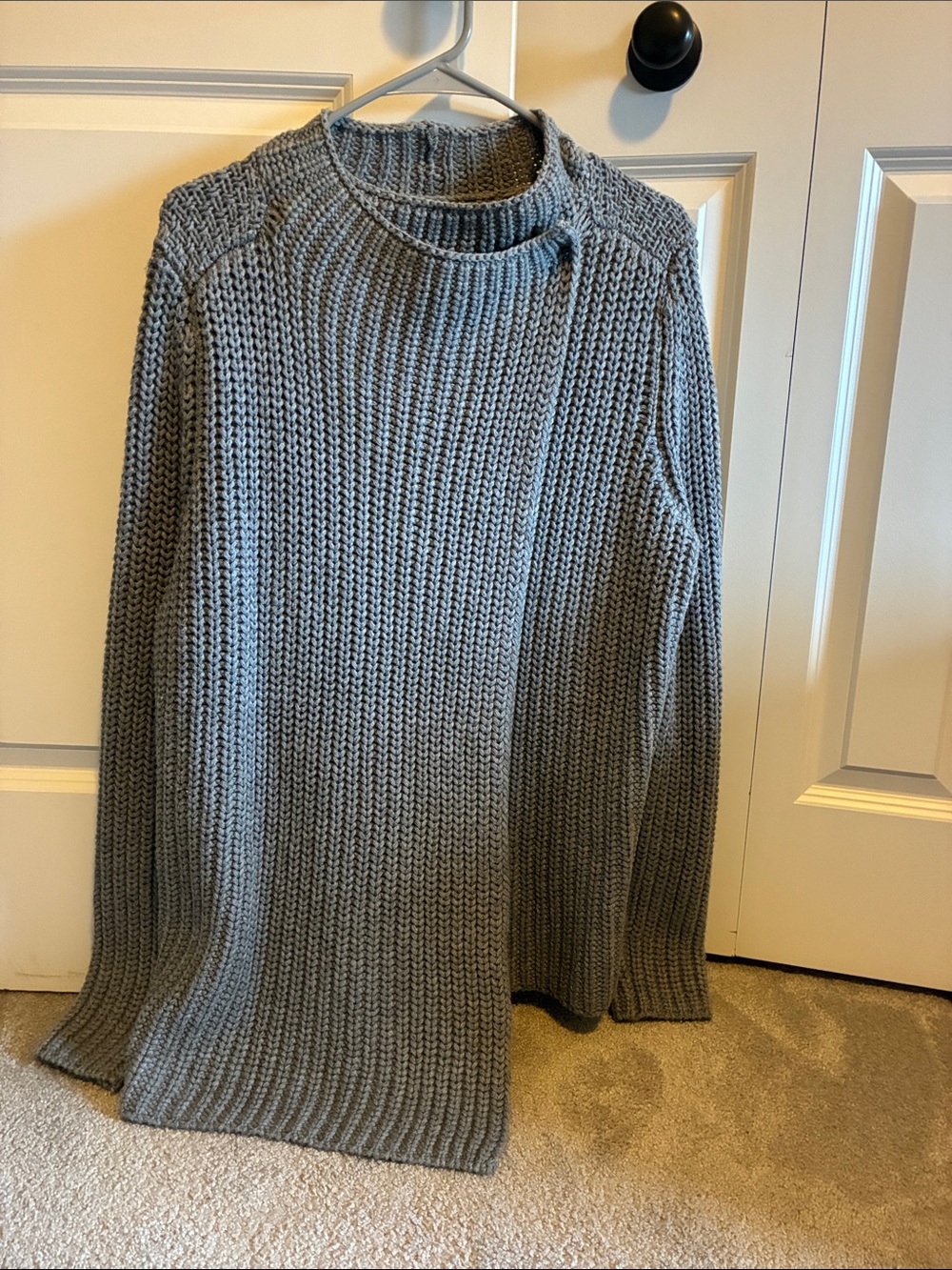 Lou  & Grey Chunky Gray Knit cardigan Sweater
